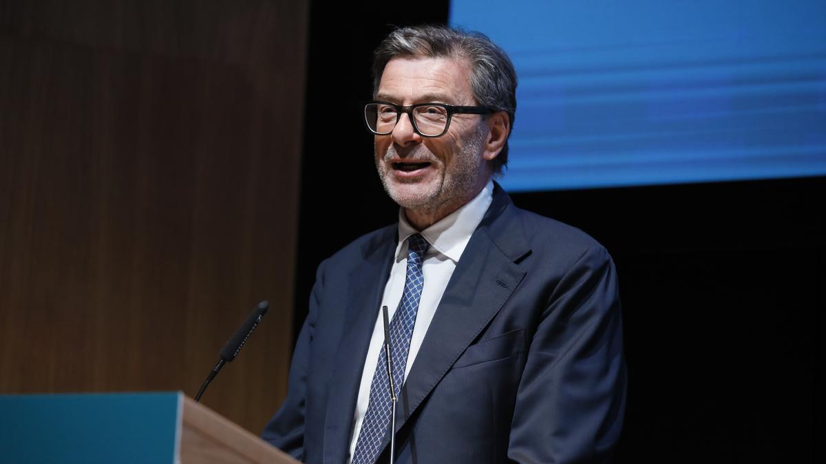 https://static.milanofinanza.it/content_upload/img/2025/10/202510151950455325/Imagoeconomica_2552453-690554.jpg