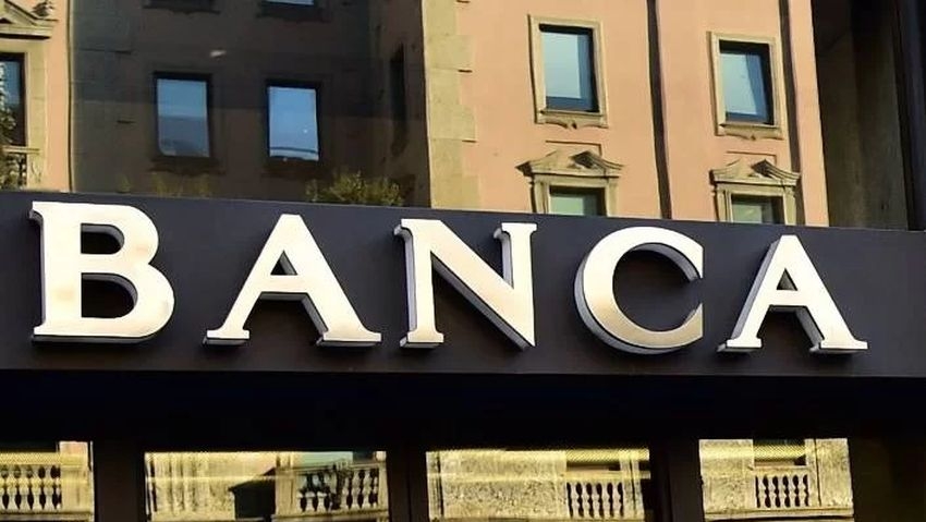 https://static.milanofinanza.it/content_upload/img/2025/10/202510221527203824/banca-861400.jpg