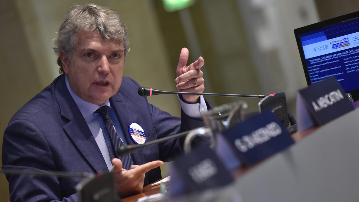 https://static.milanofinanza.it/content_upload/img/2025/10/202510231616345340/Imagoeconomica_1340014-335600.jpg