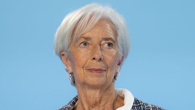 https://static.milanofinanza.it/content_upload/img/2025/12/202512101230383882/ChristineLagarde11-820227.jpg