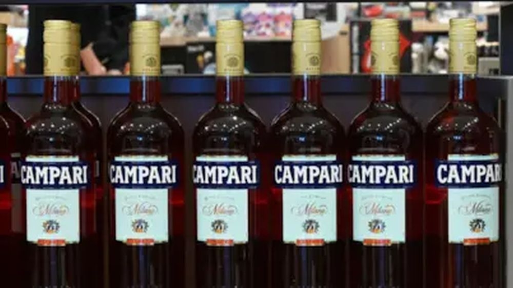 https://static.milanofinanza.it/content_upload/img/2025/12/202512161917099219/Campariok-321609.jpg
