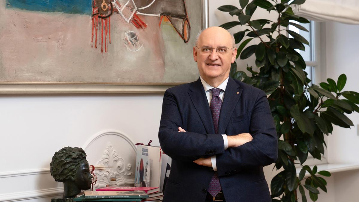 https://static.milanofinanza.it/content_upload/img/2025/12/202512161932242772/BancadiAsti_CarloDemartini_2-802526.jpg