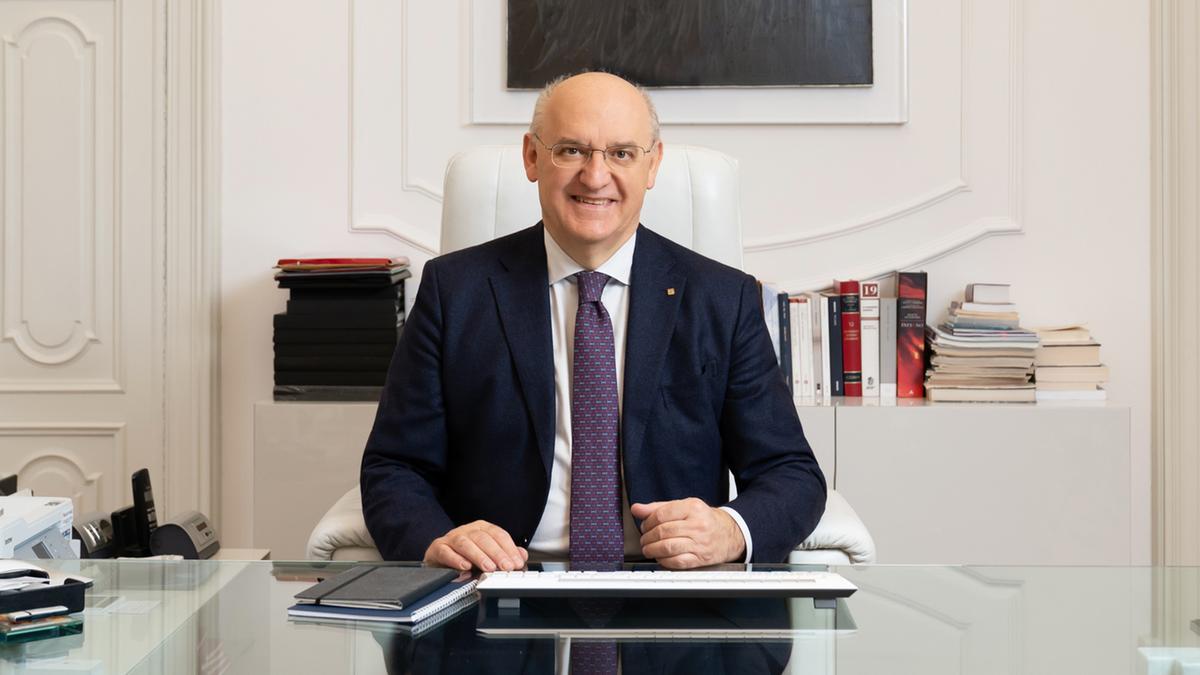 https://static.milanofinanza.it/content_upload/img/2026/02/202602112033114037/BancadiAsti_CarloDemartini_1-949502.jpg