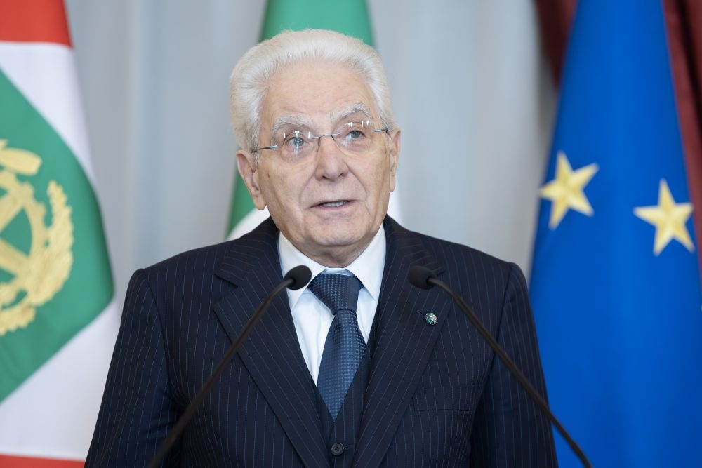 https://static.milanofinanza.it/content_upload/img/2026/04/202604142046126877/mattarella144-711265.jpg