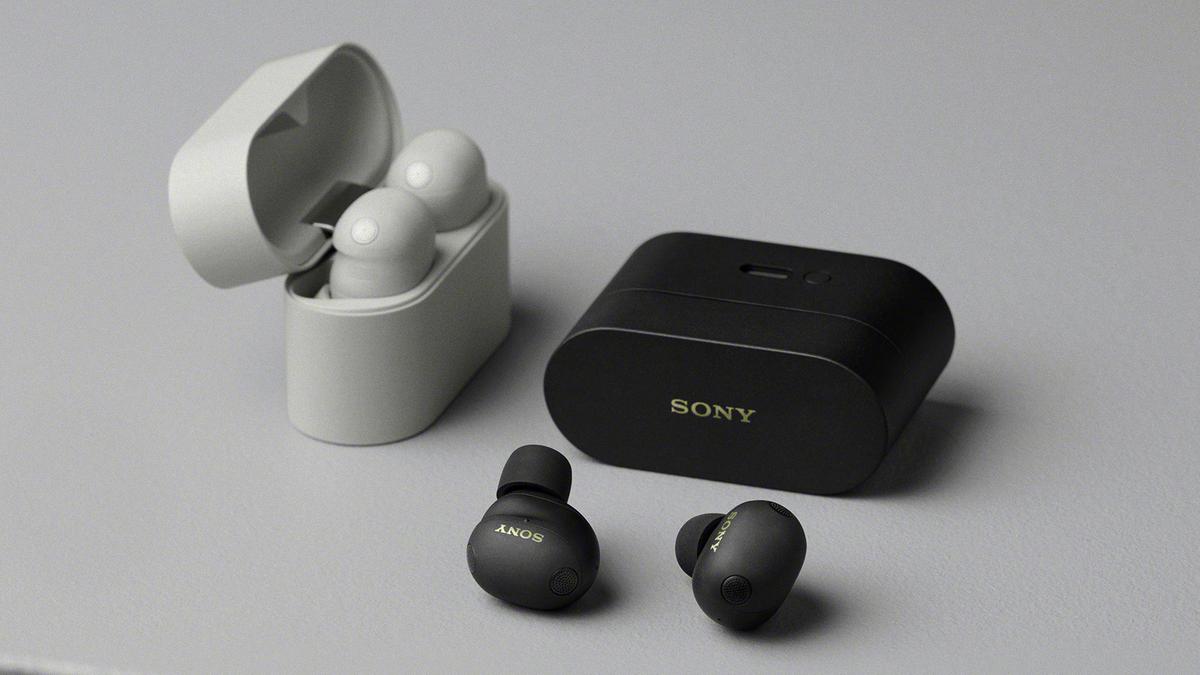 https://static.milanofinanza.it/content_upload/img/2026/04/202604172234349133/SonyWF-1000XM6-555706.jpg
