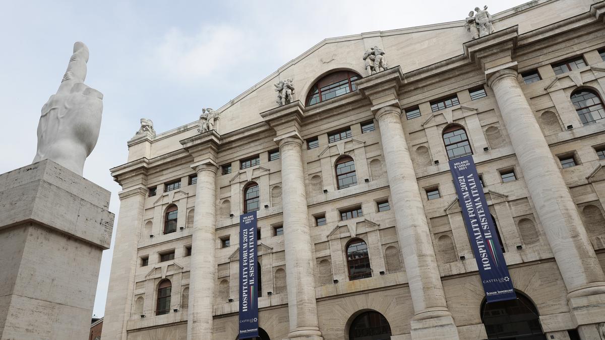 https://static.milanofinanza.it/content_upload/img/2026/04/202604301833157765/BorsaItalianasedegenerica-223217.jpg