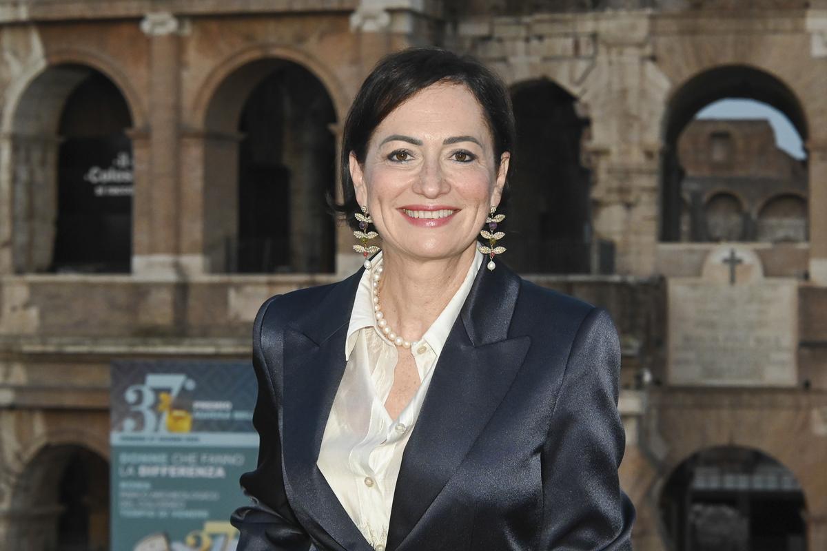 https://static.milanofinanza.it/content_upload/img/2026/05/202605051144419485/MariaLuisaGotaAssogestioni-435690.jpg
