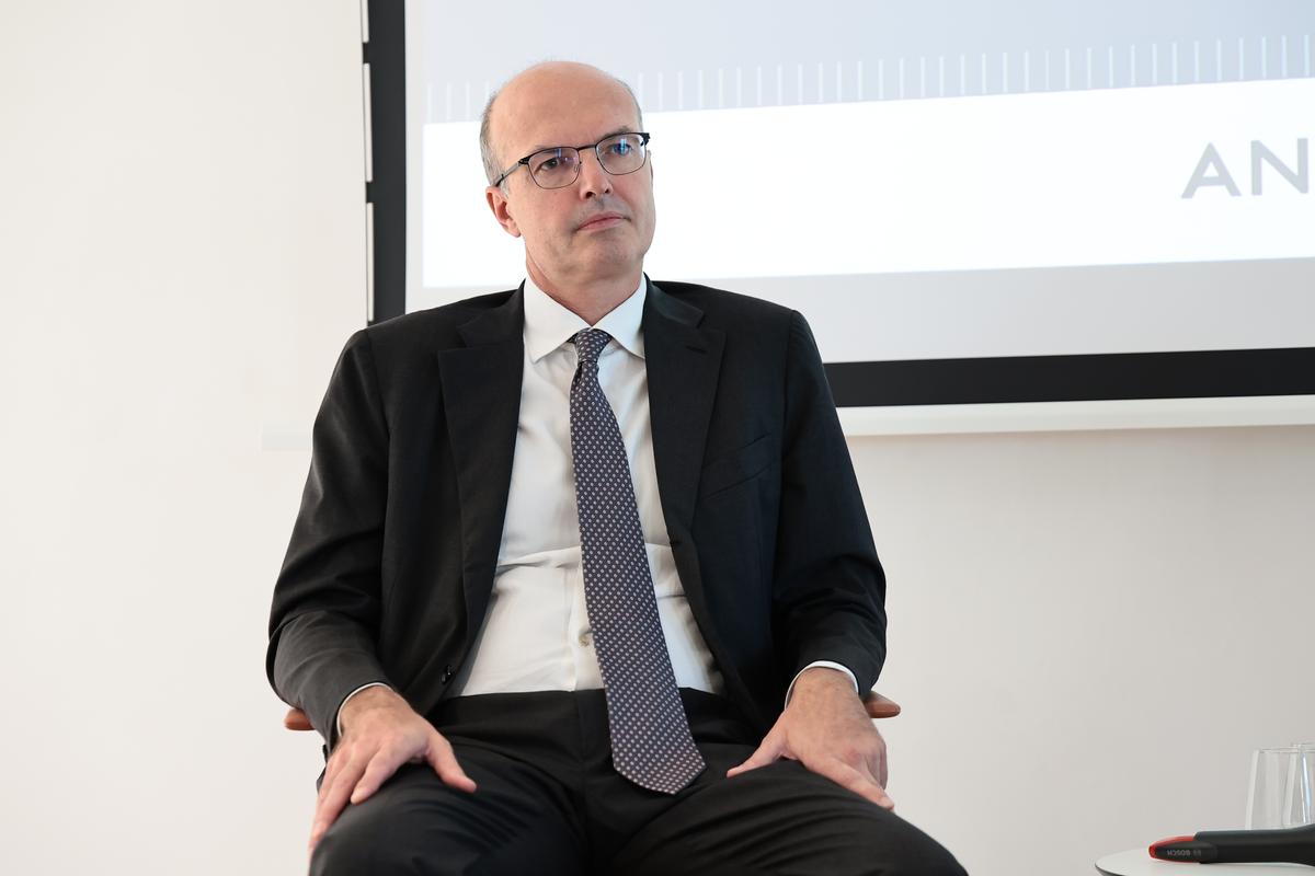 https://static.milanofinanza.it/content_upload/img/2026/05/202605111836349253/Imagoeconomica_2543629-928459.jpg