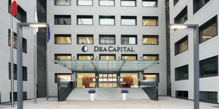 https://static.milanofinanza.it/content_upload/img/2026/05/202605131930417280/Dea-Capital-750x375-255071.png