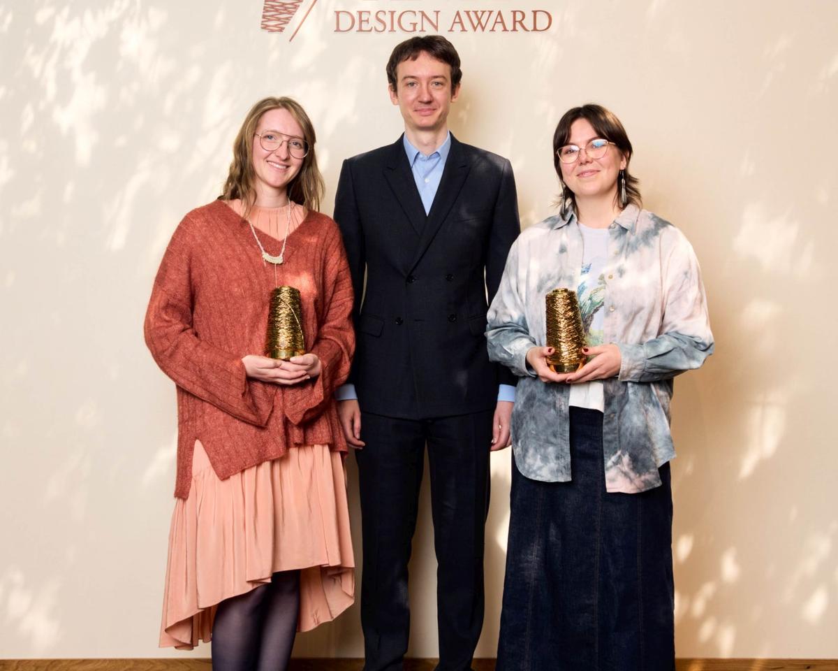 https://static.milanofinanza.it/content_upload/img/2026/05/202605141728016804/LoroPiana_KnitDesignAward2026_JuryandWinners2-318787.jpg