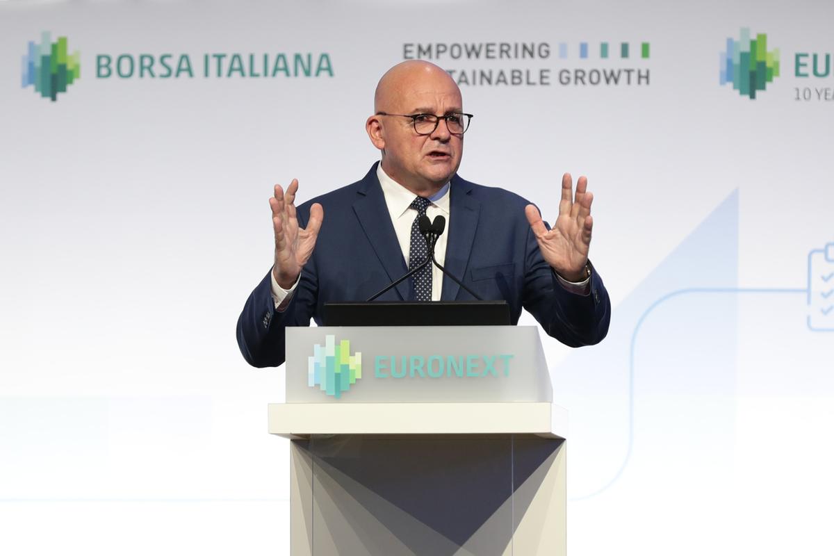 https://static.milanofinanza.it/content_upload/img/2026/05/202605181042363003/Imagoeconomica_22544111-156086.jpg