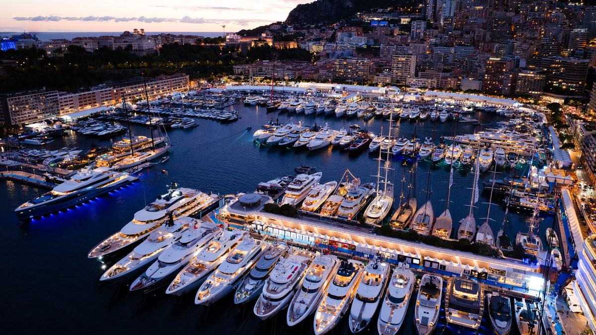 https://static.milanofinanza.it/content_upload/img/2026/05/202605191037112243/yacht-327402.jpg