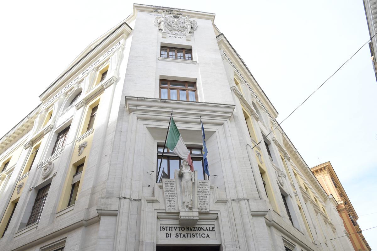 https://static.milanofinanza.it/content_upload/img/2026/05/202605211237137009/Imagoeconomica_12045593-409453.jpg