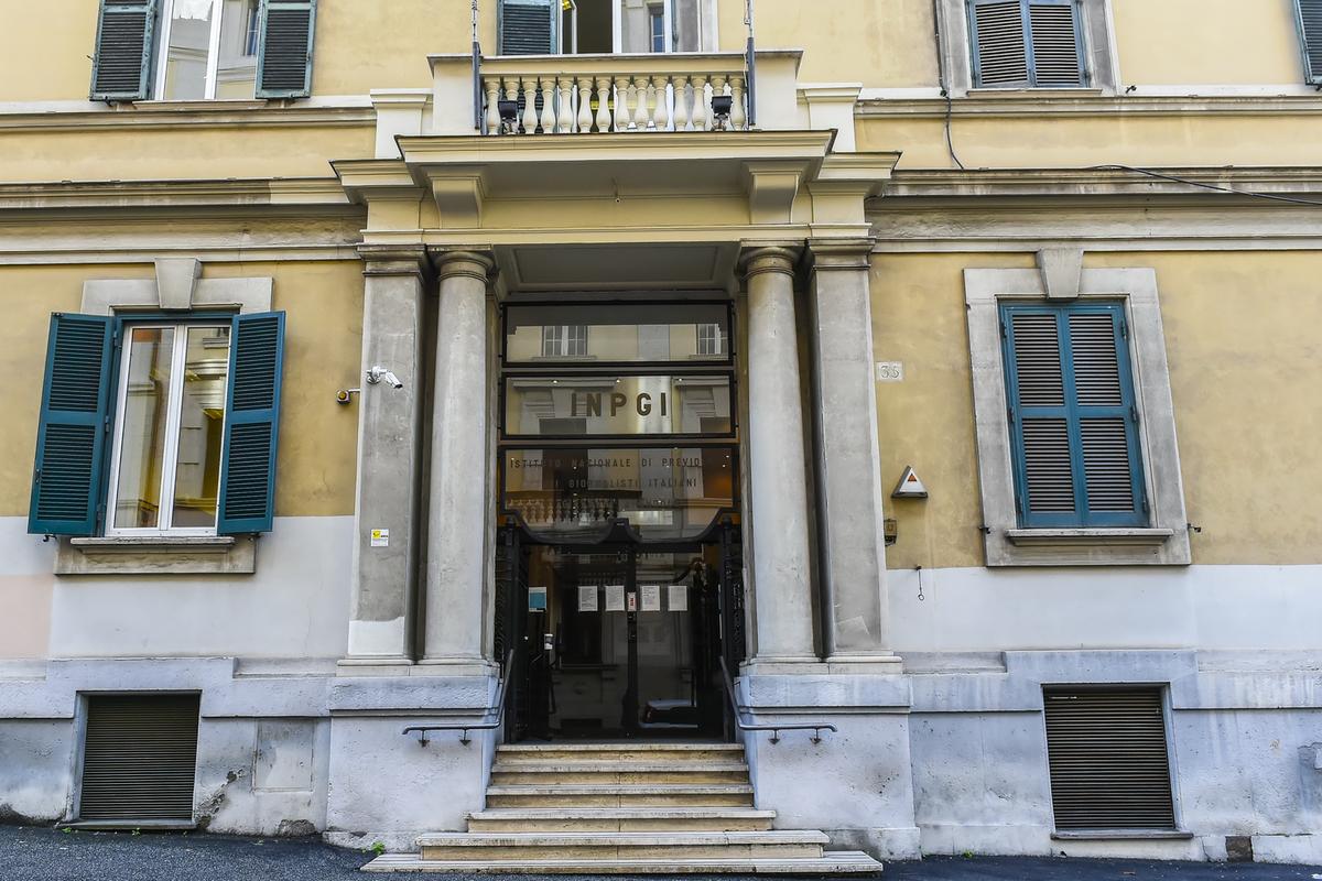 https://static.milanofinanza.it/content_upload/img/2026/05/202605211431282611/Imagoeconomica_1685866-503145.jpg