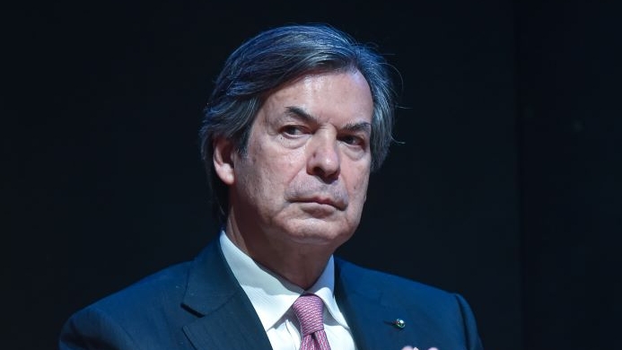 https://static.milanofinanza.it/content_upload/img/2026/05/202605211558508496/CarloMessina3-451321.jpg