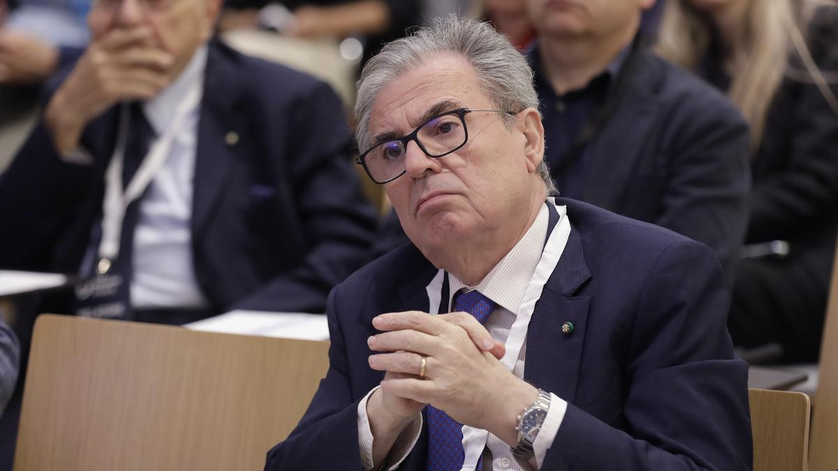 https://static.milanofinanza.it/content_upload/img/2026/05/202605212026313915/Imagoeconomica_2717574-811110.jpg