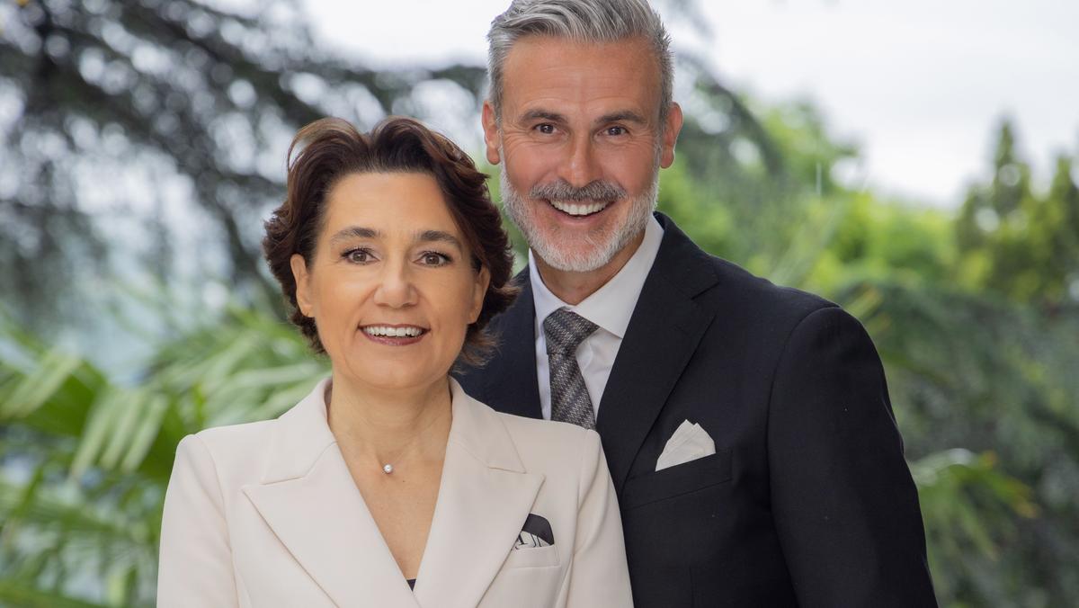 https://static.milanofinanza.it/content_upload/img/2026/05/202605221717264307/AngelikaSchmideHannesHillmer-131991.jpg