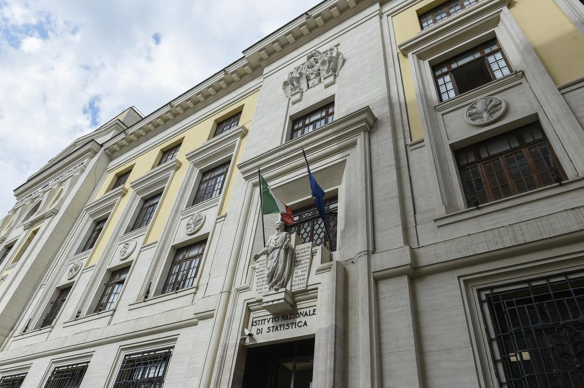 https://static.milanofinanza.it/content_upload/img/2026/05/202605281358296451/Imagoeconomica_2008325-805200.jpg