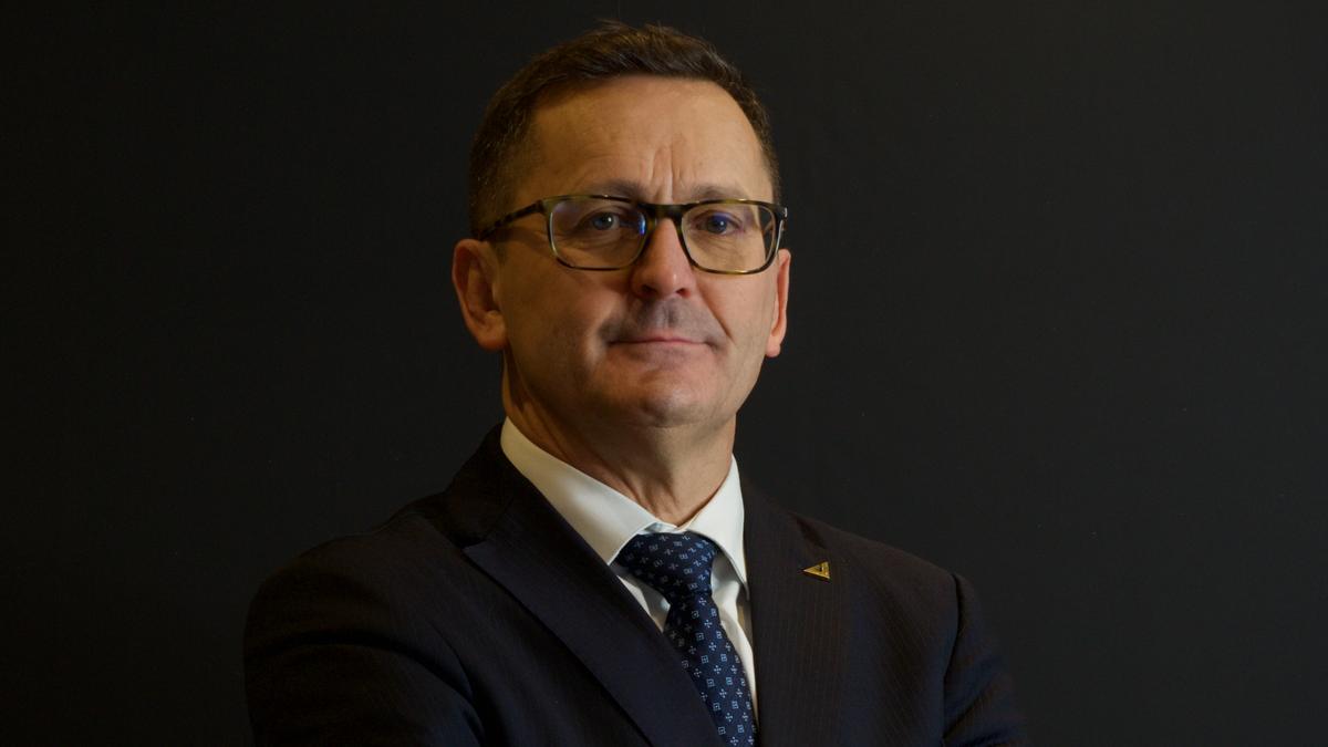 https://static.milanofinanza.it/content_upload/img/2026/05/202605291203109062/Raffaele_De_Bettin_CEO_DBA_Group_new-461257.JPEG