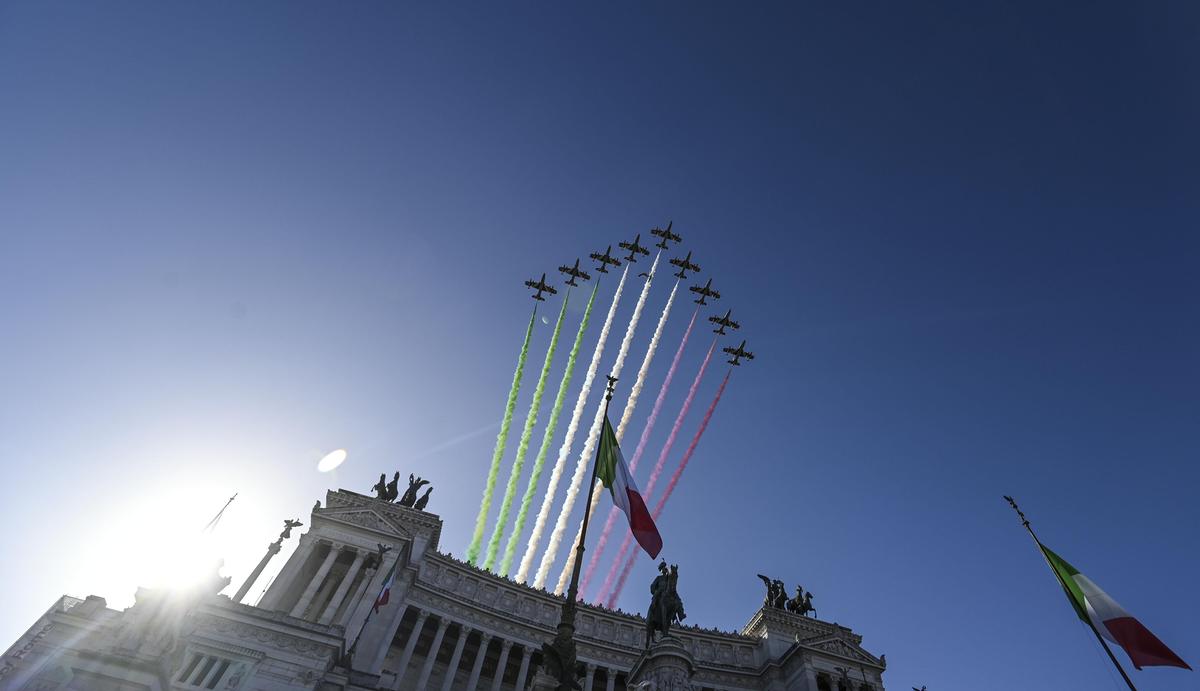 https://static.milanofinanza.it/content_upload/img/2026/06/202606011835464762/Imagoeconomica_2041664-830602.jpg