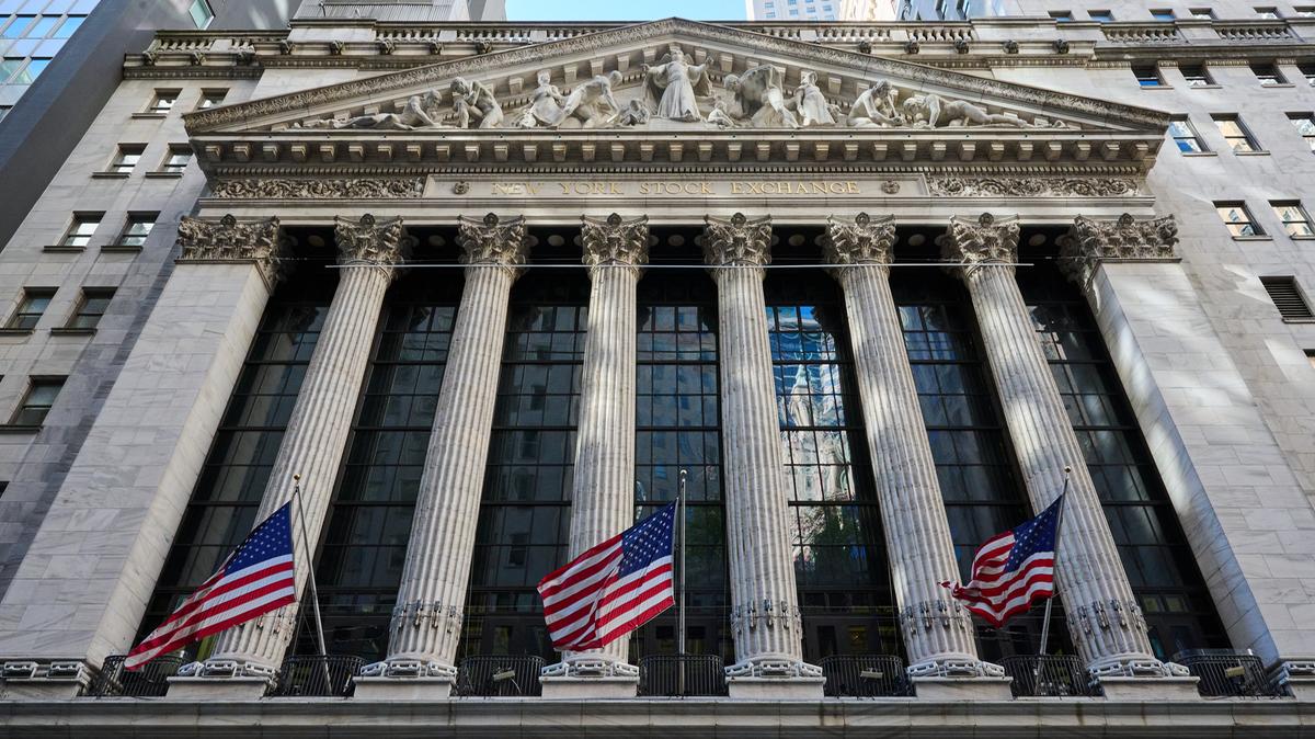 https://static.milanofinanza.it/content_upload/img/2026/06/202606041648283660/wallstreet-597486.jpg