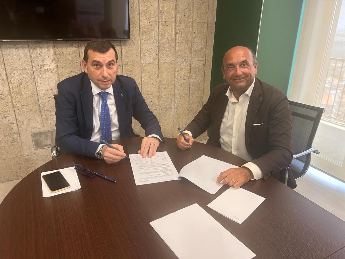 https://static.milanofinanza.it/content_upload/img/2026/06/202606041708221899/PresidenteANCERagusaGiorgioFirrincieli-partnerAndersenPaoloLucarini-133478.jpeg
