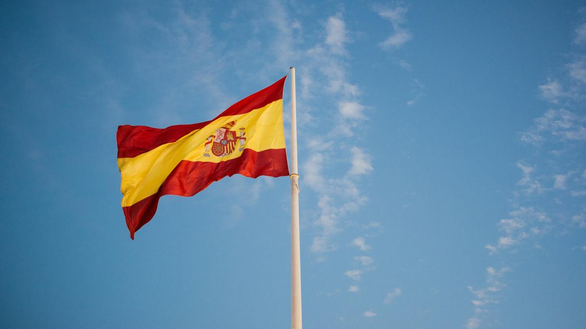 https://static.milanofinanza.it/content_upload/img/2026/06/202606041901024573/francesco-zivoli-JriRVKex6EY-unsplash-313145.jpg