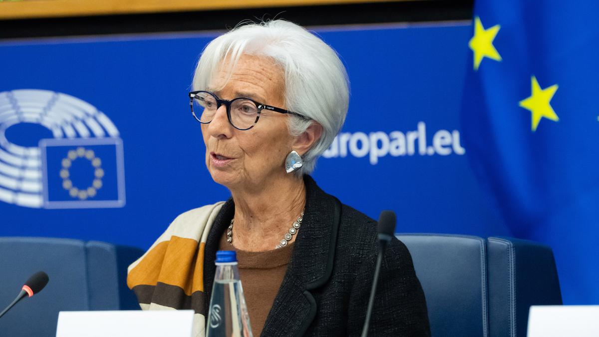 https://static.milanofinanza.it/content_upload/img/2026/06/202606100704441011/Imagoeconomica_2550250-663836.jpg