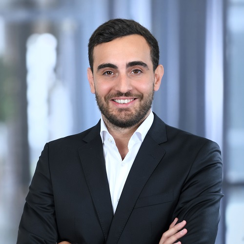 https://static.milanofinanza.it/content_upload/img/2026/06/202606111413068008/Peronenuveen-328256.jpg