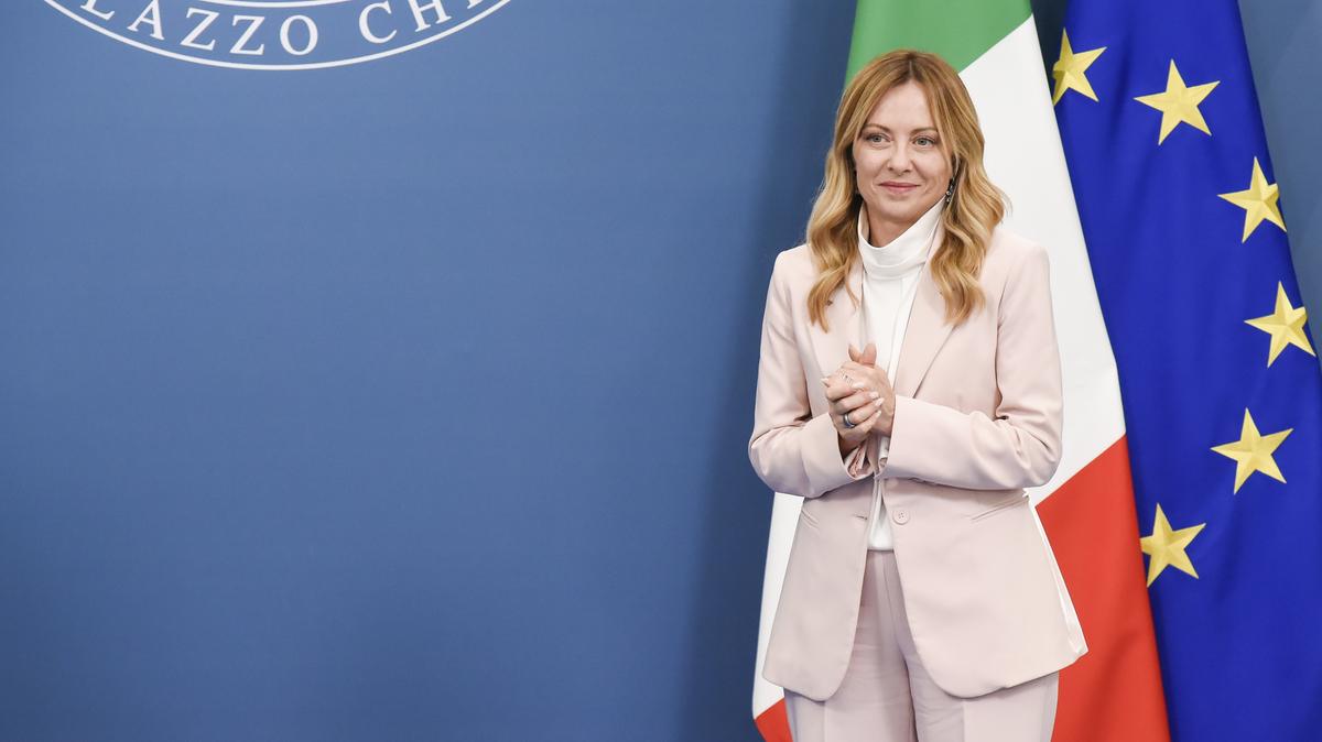 https://static.milanofinanza.it/content_upload/img/2026/06/202606151350476142/Imagoeconomica_2745386-758558.jpg